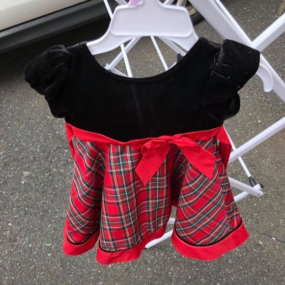 Holiday dress - Picture 1 of 1